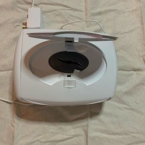 Wipe warmer